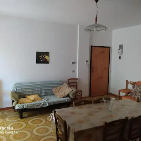 Apartment - Rosmini1 - A Pochi Passi Dal Mare, Climatizzato *