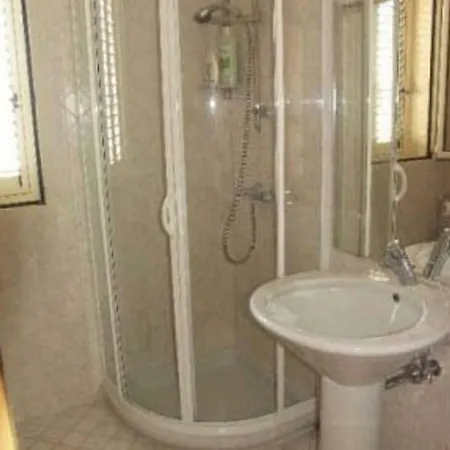 - Rosmini1 - A Pochi Passi Dal Mare, Climatizzato Apartment